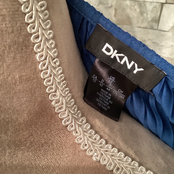 DKNY Blue Pleated Smocked-Waist Midi Dress - Picture 15 of 16